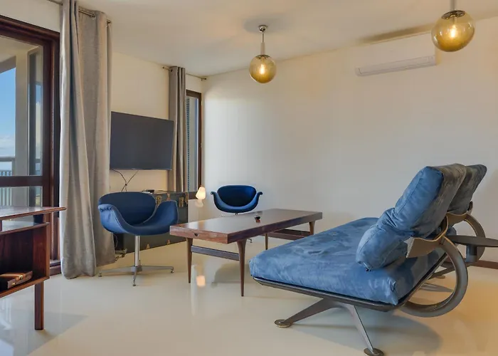 Carlos By Madeira * Funchal (Madeira)