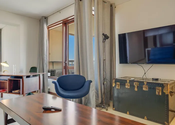 Carlos By Madeira * Funchal (Madeira)